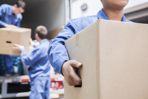 Removal truck hire service for Southall residential moves