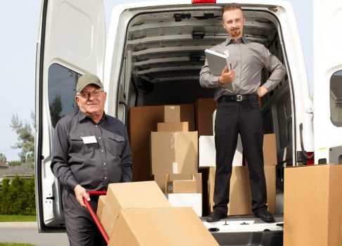 Southall moving truck service for flats, homes, and commercial premises