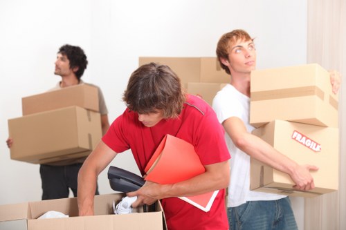 Local moving support for Southall flats and terraced houses